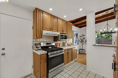 16164 Via Walter, San Lorenzo, CA 94580 - Photo 12