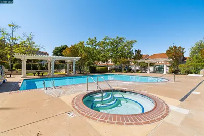 401 Clovercrest Ln, San Ramon, CA 94582 - Photo 30