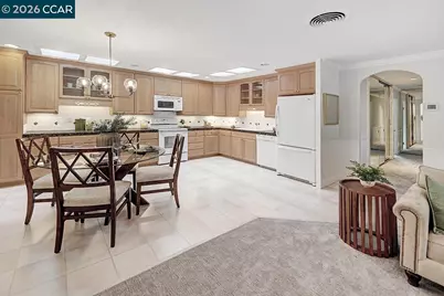 2217 Ptarmigan Dr #2, Walnut Creek, CA 94595 - Photo 22