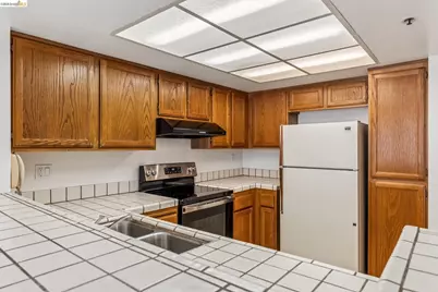 545 Pierce St #2307, Albany, CA 94706 - Photo 8