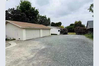 3425 Decoto Rd, Fremont, CA 94555 - Photo 8