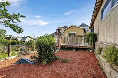 2248 22nd St, Oakland, CA 94606 - Photo 24