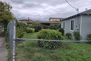 800 45th St, Richmond, CA 94804 - Photo 2