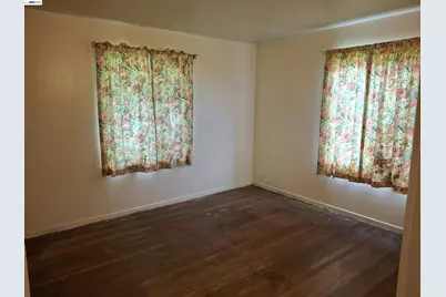800 45th St, Richmond, CA 94804 - Photo 8
