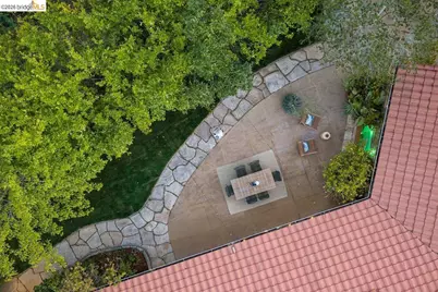 12131 Skyline Blvd, Oakland, CA 94619 - Photo 50