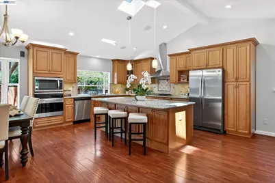 811 Seville Pl, Fremont, CA 94539 - Photo 8