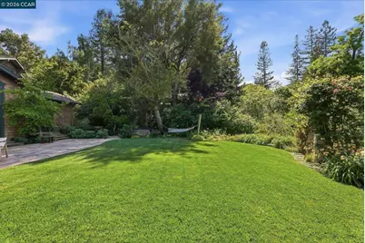30 Greenwood Ct, Orinda, CA 94563 - Photo 38