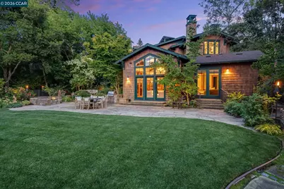 30 Greenwood Ct, Orinda, CA 94563 - Photo 2