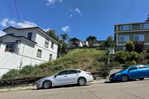 6338 Buena Ventura Ave, Oakland, CA 94605 - Photo 1