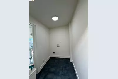 2423 Market St, Oakland, CA 94607 - Photo 18