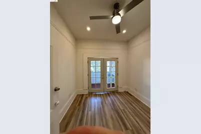2423 Market St, Oakland, CA 94607 - Photo 32