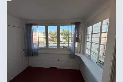 2423 Market St, Oakland, CA 94607 - Photo 30