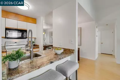 3183 Wayside Plz #307, Walnut Creek, CA 94597 - Photo 18