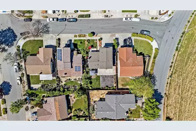 77 Barnes Ln, Fremont, CA 94536 - Photo 26