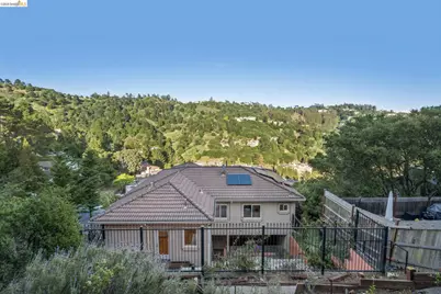 6929 Bristol Dr, Berkeley, CA 94705 - Photo 54