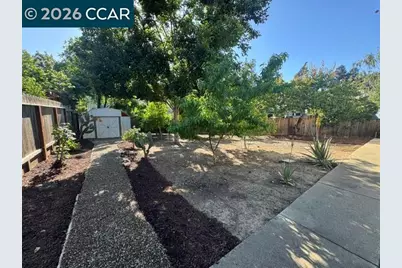 1671 Dugan Ct, Concord, CA 94521 - Photo 14