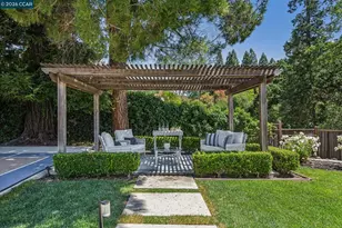 2941 Roundhill Rd, Alamo, CA 94507 - Photo 72