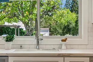 2941 Roundhill Rd, Alamo, CA 94507 - Photo 24