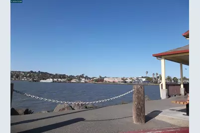 1892 London Dr, Benicia, CA 94510 - Photo 30