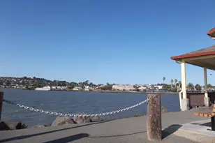 1892 London Dr, Benicia, CA 94510 - Photo 30