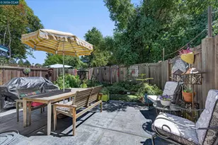 1892 London Dr, Benicia, CA 94510 - Photo 24