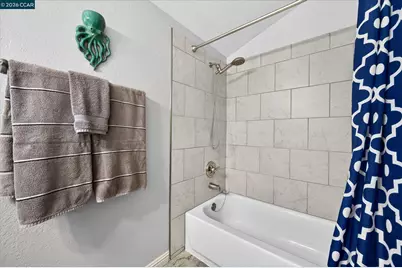 1892 London Dr, Benicia, CA 94510 - Photo 22