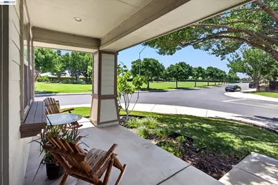 4738 Bonsai Ave, Tracy, CA 95377 - Photo 6
