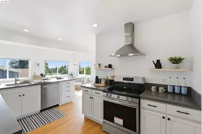 4021 Waterhouse, Oakland, CA 94602 - Photo 12