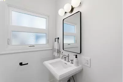 4021 Waterhouse, Oakland, CA 94602 - Photo 20