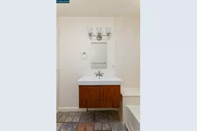 252 Madison Ave, Bay Point, CA 94565 - Photo 8