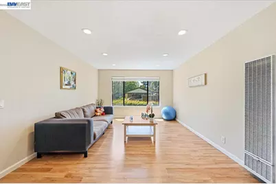 263 Famoso Plz, Union City, CA 94587 - Photo 6