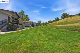 263 Famoso Plaza, Union City, CA 94587 - Photo 46