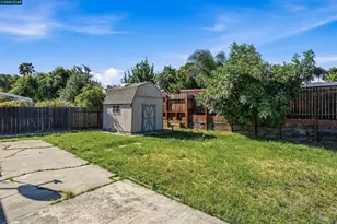 219 Leland Rd, Pittsburg, CA 94565 - Photo 30