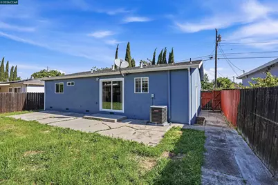 219 Leland Rd, Pittsburg, CA 94565 - Photo 26