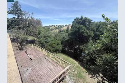 93 Mackie Dr, Martinez, CA 94553 - Photo 18
