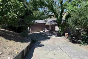 93 Mackie Dr, Martinez, CA 94553 - Photo 2
