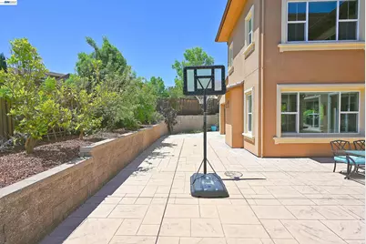 3009 Drysdale St, Danville, CA 94506 - Photo 16