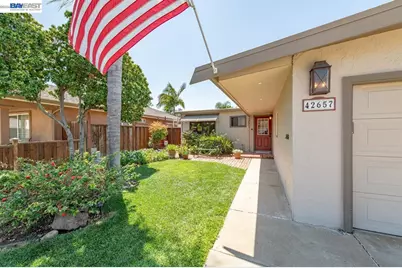 42657 Newport Dr, Fremont, CA 94538 - Photo 2