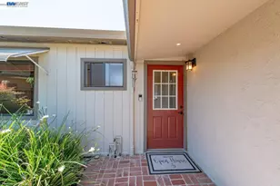 42657 Newport Dr, Fremont, CA 94538 - Photo 4