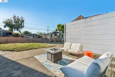 1801 Buena Vista Ave, Alameda, CA 94501 - Photo 32