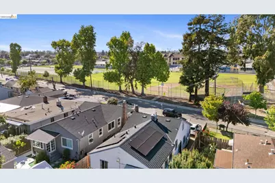 1836 99th Avenue, Oakland, CA 94603 - Photo 2