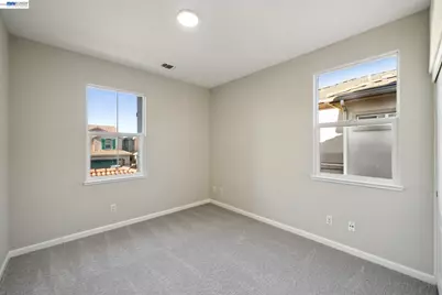 300 American Farms Ave, Lathrop, CA 95330 - Photo 40