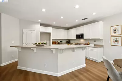 300 American Farms Ave, Lathrop, CA 95330 - Photo 20