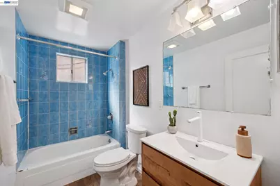 3039 Kansas St, Oakland, CA 94602 - Photo 42