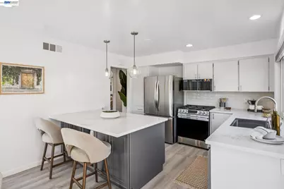 37825 Goldenrod Dr, Newark, CA 94560 - Photo 20