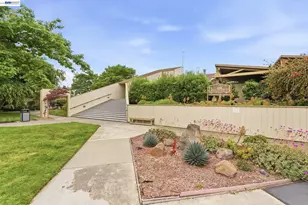 1163 Admiralty Ln, Alameda, CA 94502 - Photo 32