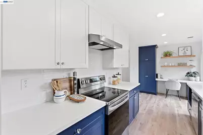 1163 Admiralty Ln, Alameda, CA 94502 - Photo 10