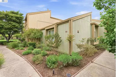 1163 Admiralty Ln, Alameda, CA 94502 - Photo 2