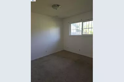 6933 Kermit Ln, Stockton, CA 95207 - Photo 10