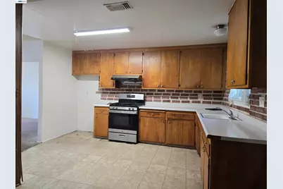 6933 Kermit Ln, Stockton, CA 95207 - Photo 12